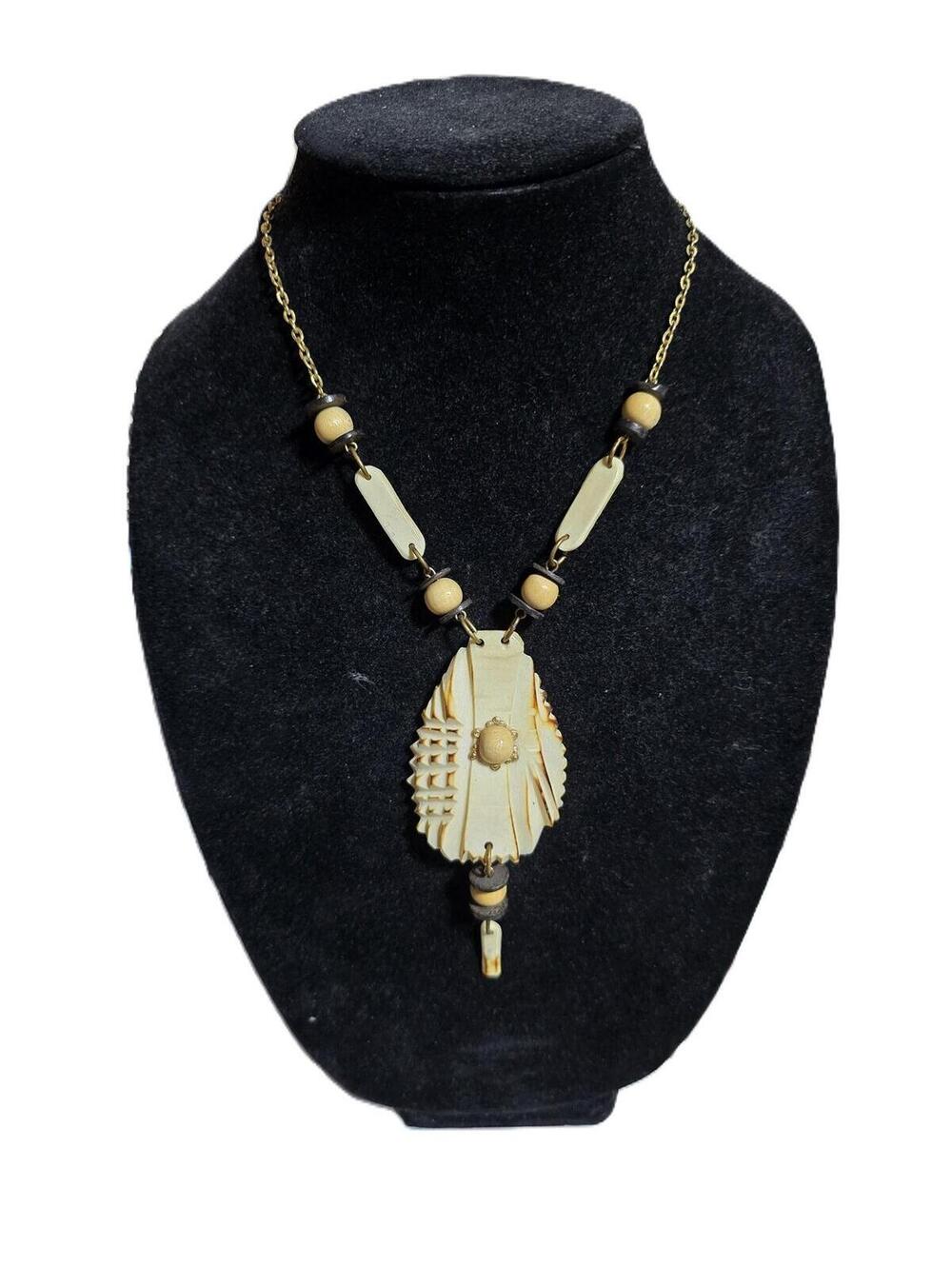 Artisan Carved Pendant Necklace Bohemian Design.